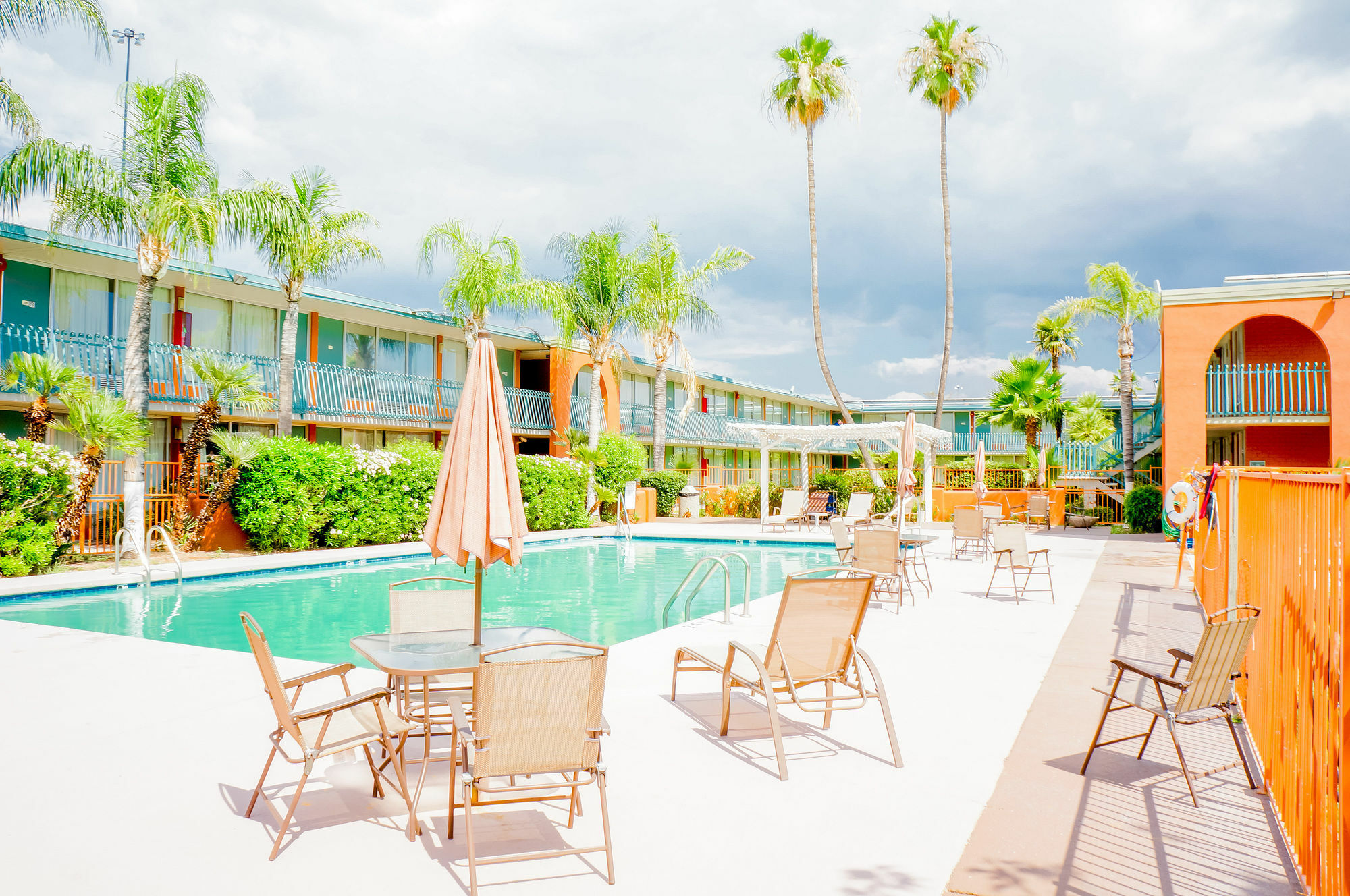 Motel Glh 2*